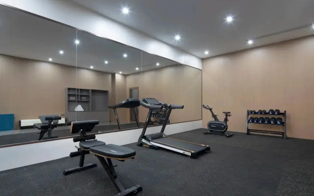 Days Hotel by Wyndham Jingzhou Jinlong