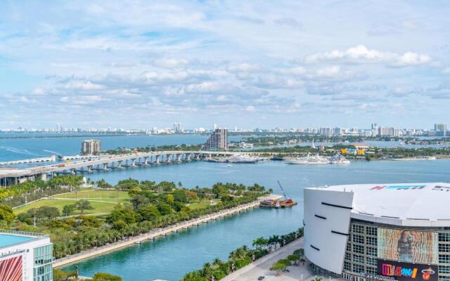 Global Luxury Suites Miami Worldcenter