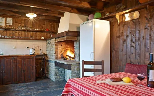 The House With The Vine Guest House