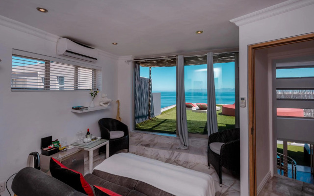 Sea Star Lodge