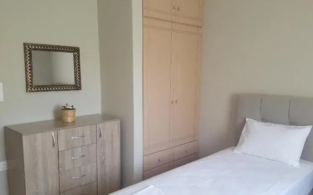 Chrissomallis Apartments