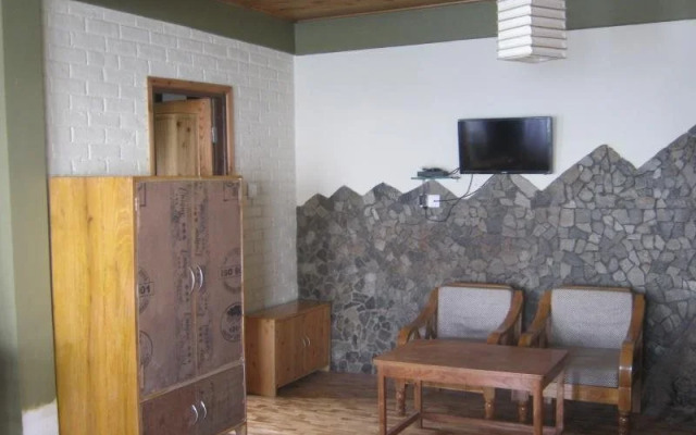 Deolo Cliff Eco Resort