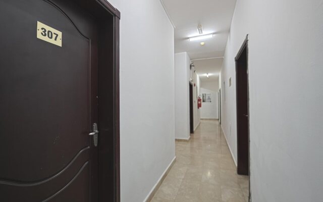 OYO 117 Majestic Hotel