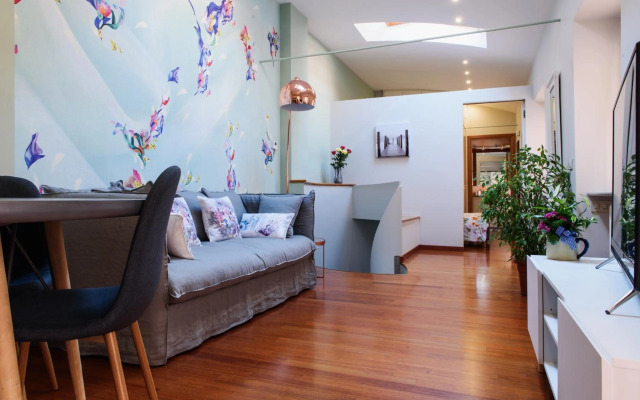 Lora Center Apartment