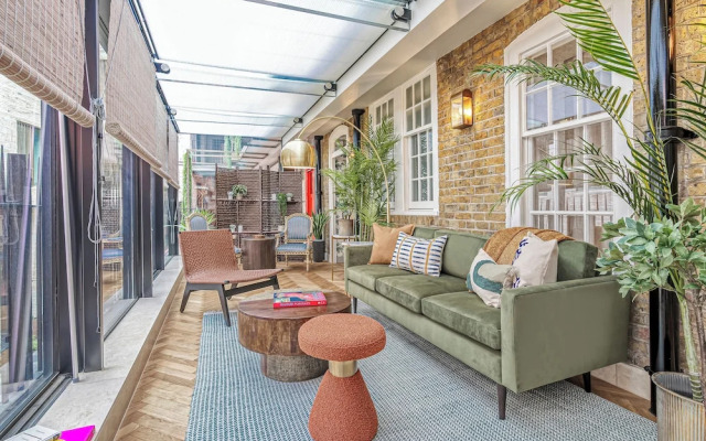 Luxury flats near Big Ben and London Eye