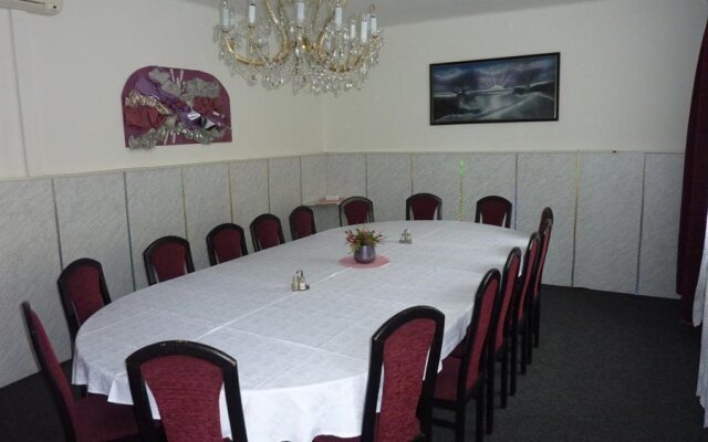 Hotel Elmontex