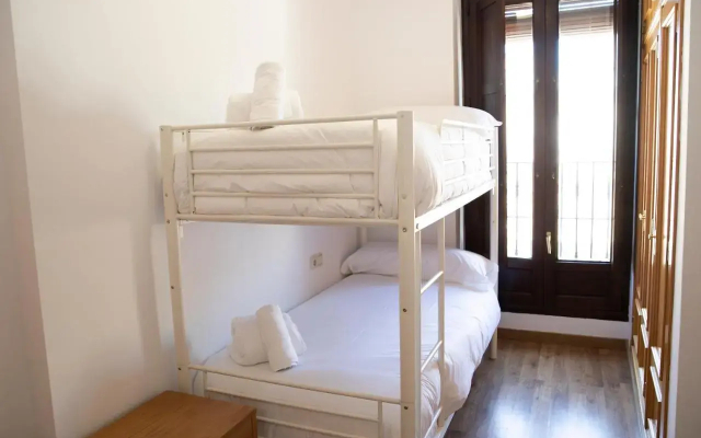 Apartamento Lomeña - Apartment in Granada - Photo 3