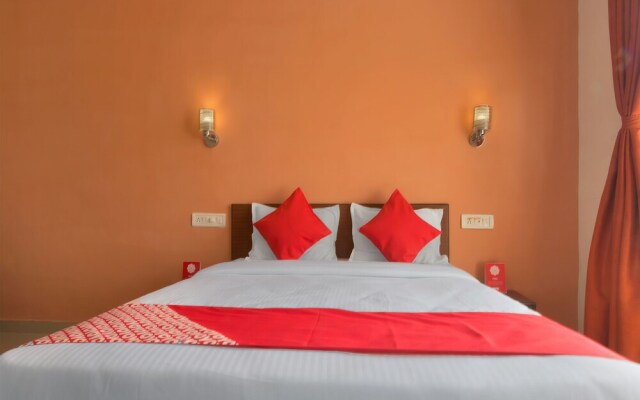 OYO 11485 Hotel Elite Inn