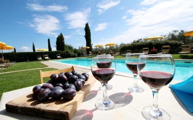 Apartment Near Lake Trasimeno With Pool