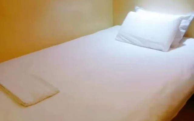 100 Inn (Kangqiao)