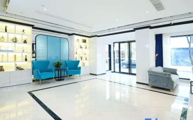 Xana Hotelle Xi'an Zhonglou, Huimin Street Metro Station