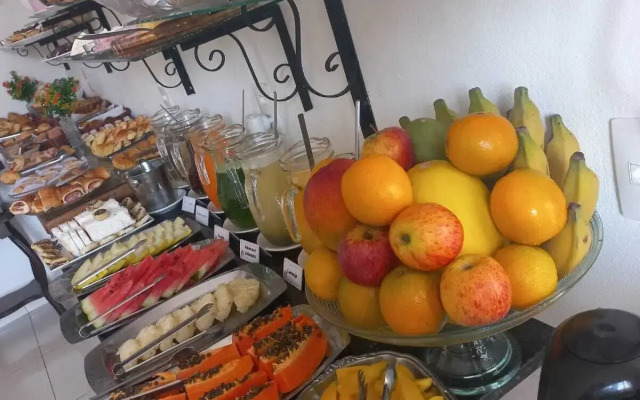 Pousada Sinhá Moça Campos Ltda