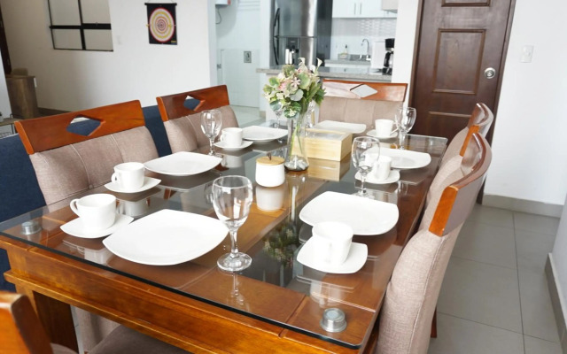 Casa Pillqu APARTAMENTOS PRIVADOS - 10min del Aeropuerto Lima PE