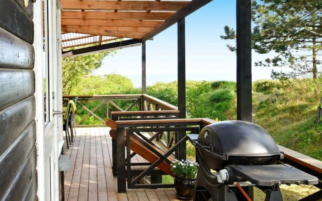 Chic Holiday Home in Hovedstaden near Sea