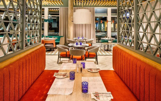 Holiday Inn Manchester Airport by IHG