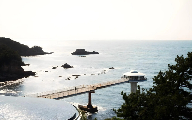 Shirahama Key Terrace Seamore Residence