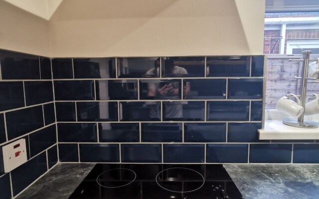 Contractors Home Free Parking Close to City Centre