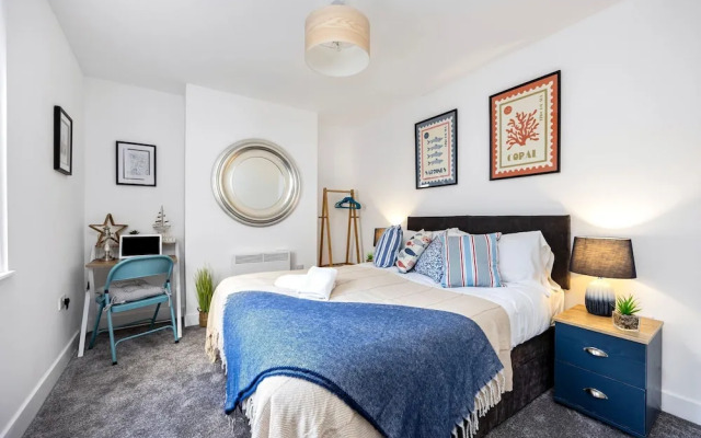 Queens Mile 1 With Free Parking By My Getaways