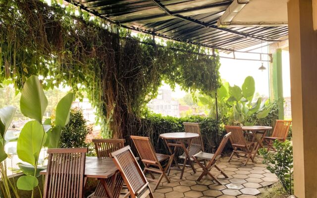 Hotel Omah Pelem Syariah - Hostel