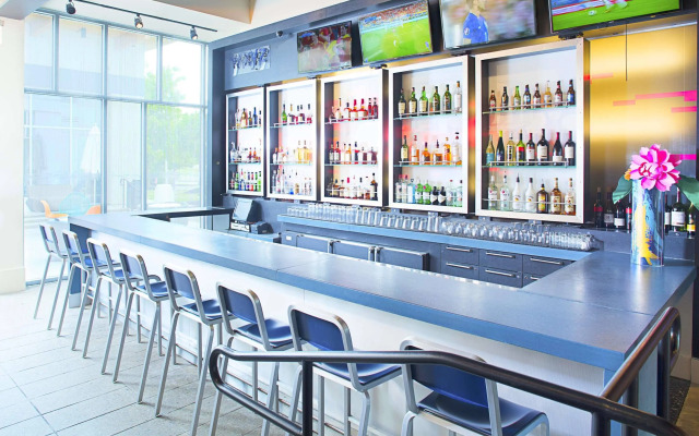 Aloft Philadelphia Airport