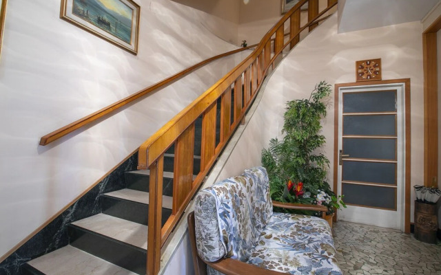 Apartment Sole With Fantastic Lake View