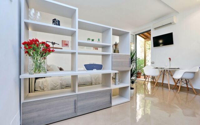 Restart Accommodations Little Colosseum