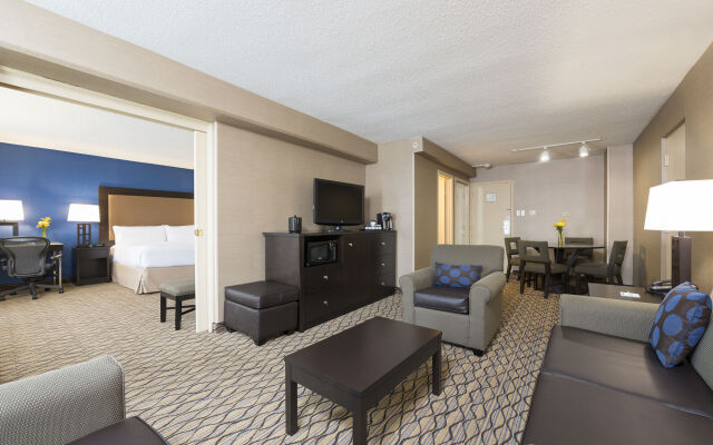 Holiday Inn Chicago - Elk Grove, an IHG Hotel