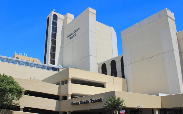 Ocean Sands Resort, Oceanfront, Virginia Beach by Vacatia