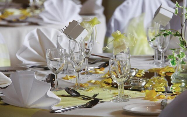 Holiday Inn Manchester - Oldham by IHG