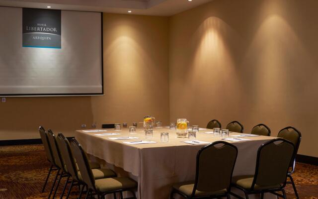 Wyndham Costa del Sol Arequipa