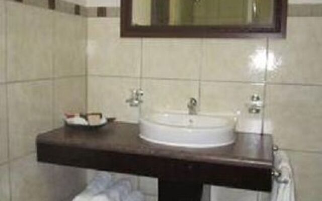 Suzi's Place Guest Rooms