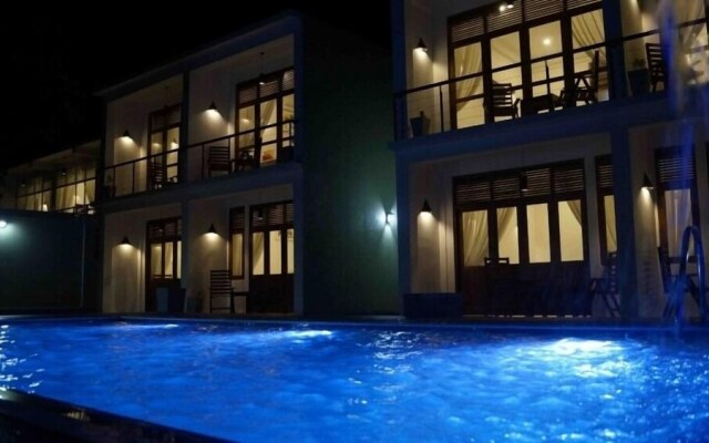 Hotel Athgira