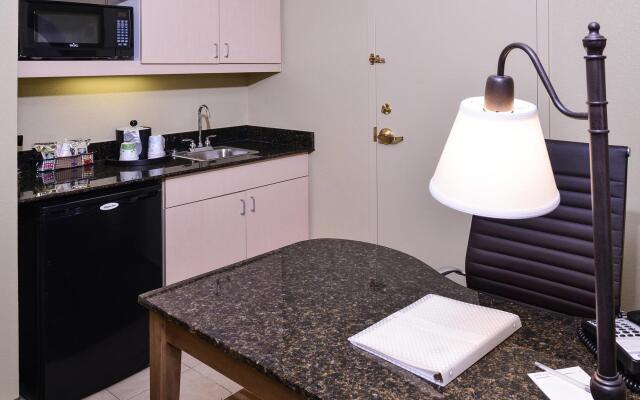 Hotel Alice At Atlantic Beach