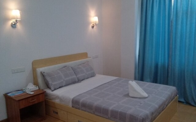 TR Apartments