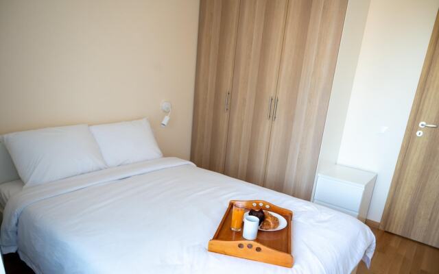 Spacious 1bdr Apartment in City Centre With Balcony
