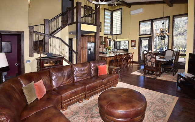Potato Patch Club - 5 Br Townhouse