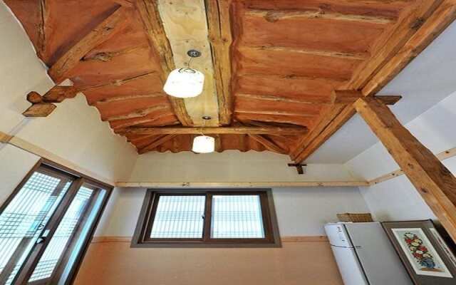 Daraeheon Hanok Guesthouse