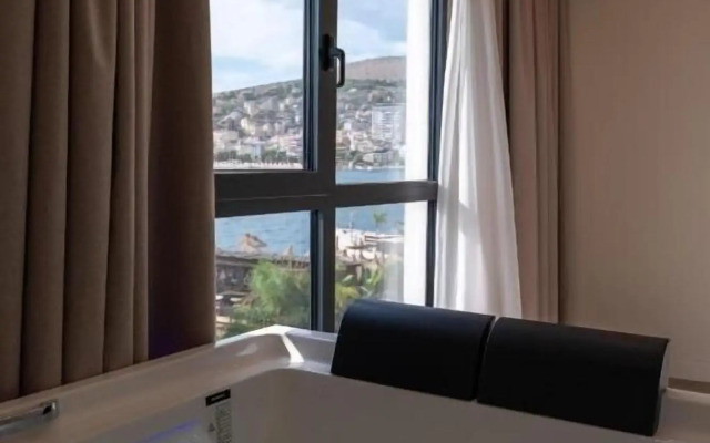 Grand Hotel Saranda