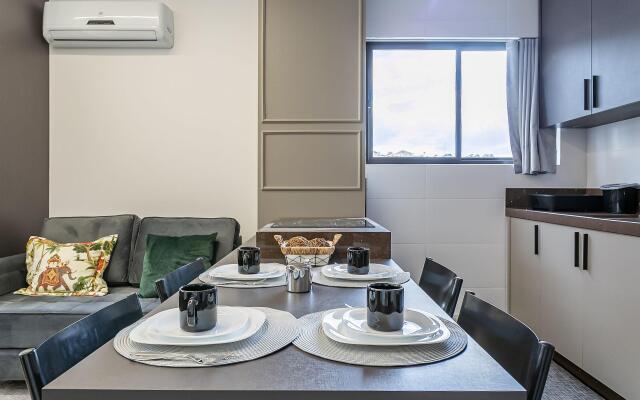 Belo studio p/ famílias em próximo da UFSC SSG225