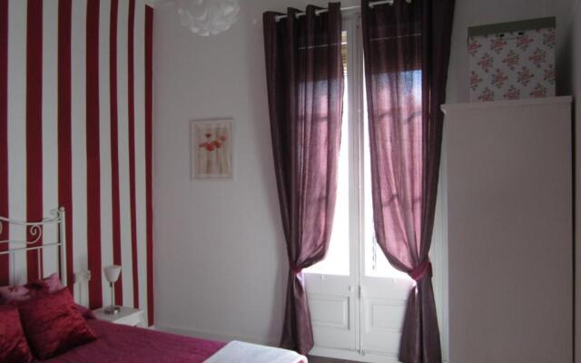 Fira Plaza España Apartment 3th floor balcony