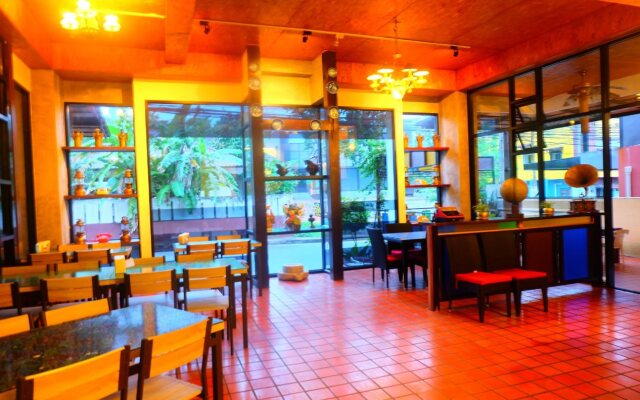 Jingjit Hotel