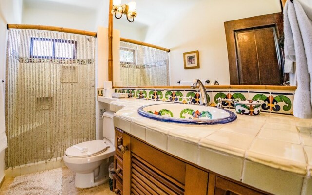 Royal Palms 10 2 Bedroom Condo by RedAwning