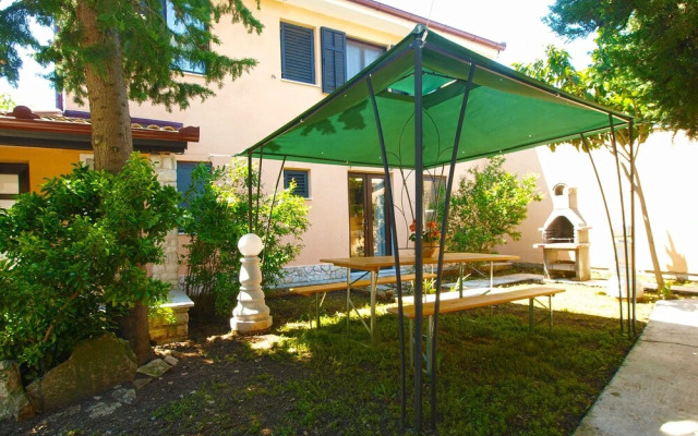 Villa Štinjan House