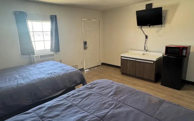 Classic Inn Motel
