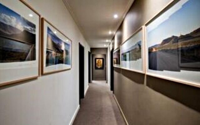 Cape Standard Guest House