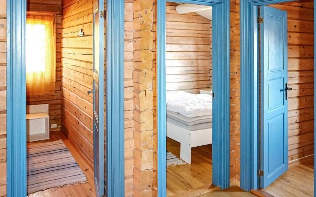 6 Person Holiday Home in Vikersund