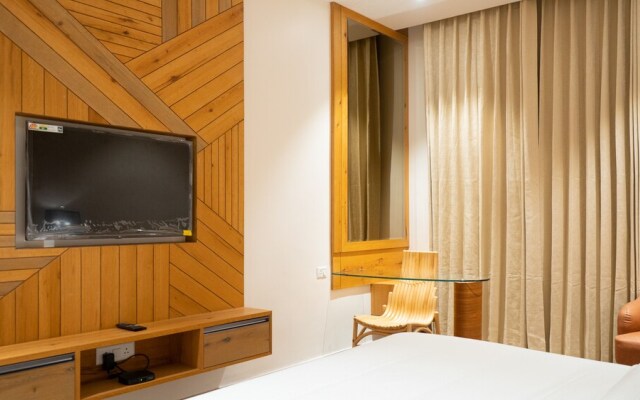 Hotel Clarks Inn Suites Kangra