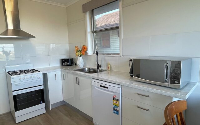 Morwell Pet friendly 3BM House