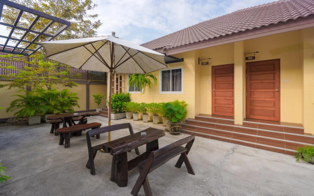 Suphan Lake Hometel