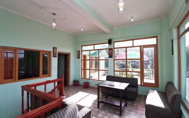 OYO 15170 Maa Gauri Resort